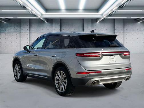 Silver Radiance 2021 Lincoln Corsair Standard