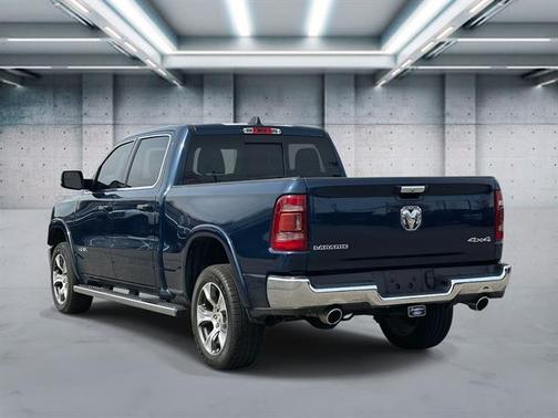 Patriot Blue Pearlcoat 2019 RAM 1500 Laramie