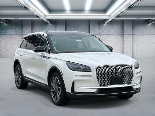 Pristine White 2023 Lincoln Corsair Standard