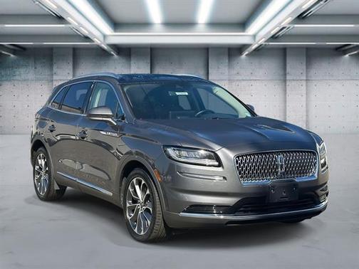Asher Gray Metallic Clearcoat 2022 Lincoln Nautilus Reserve
