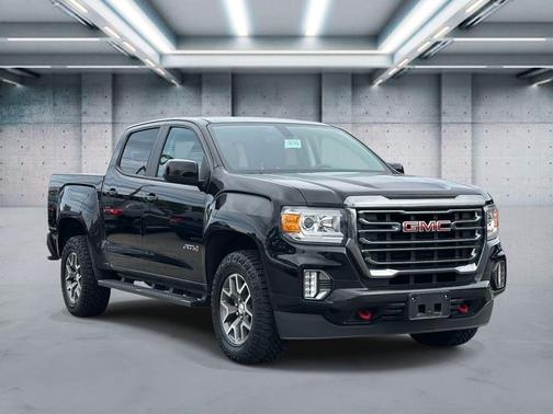 2022 GMC Canyon AT4