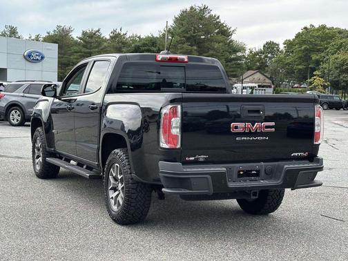 2022 GMC Canyon AT4