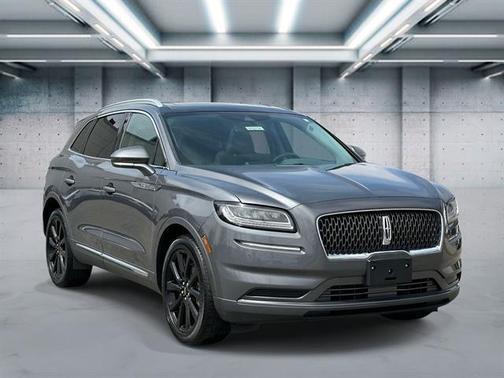 Asher Gray Metallic Clearcoat 2022 Lincoln Nautilus Reserve