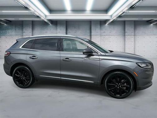 Asher Gray Metallic Clearcoat 2022 Lincoln Nautilus Reserve