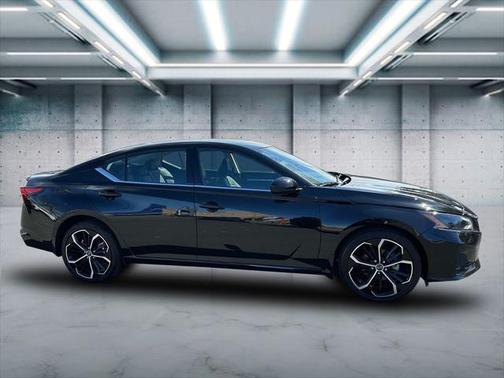 2024 Nissan Altima SR Intelligent AWD
