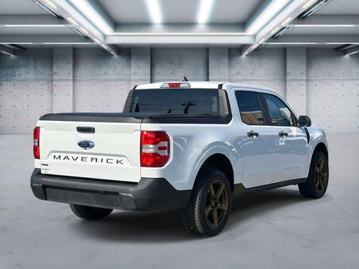 2024 Ford Maverick XL