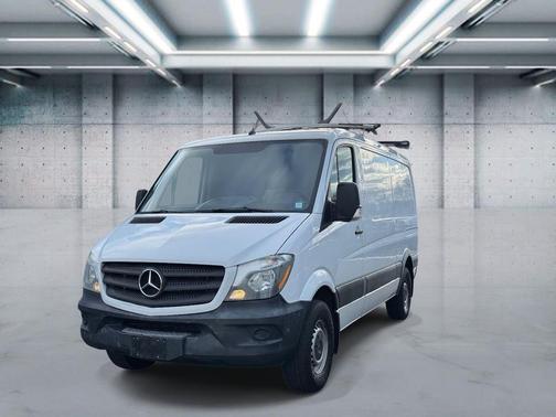 2017 Mercedes-Benz Sprinter 2500 Standard Roof