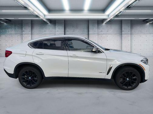 2019 BMW X6 xDrive50i