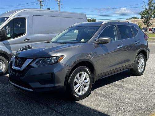Gun Metallic 2018 Nissan Rogue S
