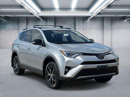 2018 Toyota RAV4 SE