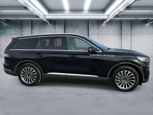 2023 Lincoln Aviator Reserve AWD