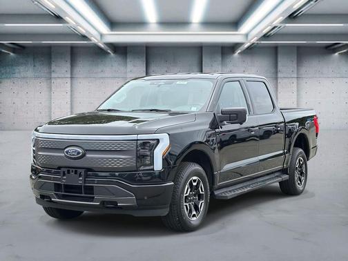 2022 Ford F-150 Lightning XLT