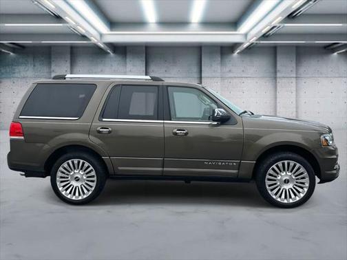 2016 Lincoln Navigator Reserve