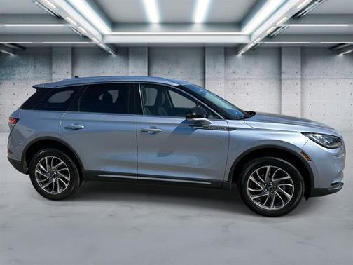Silver Radiance 2022 Lincoln Corsair Standard