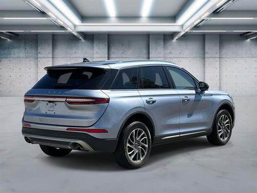 Silver Radiance 2022 Lincoln Corsair Standard