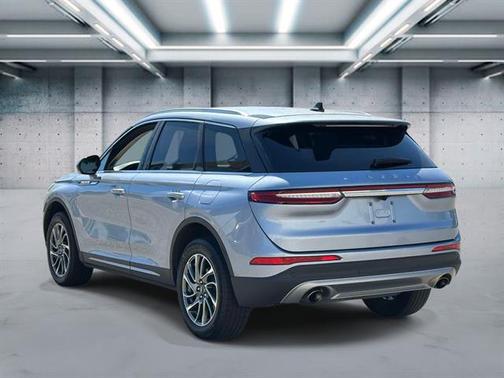 Silver Radiance 2022 Lincoln Corsair Standard