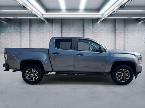 2022 GMC Canyon AT4