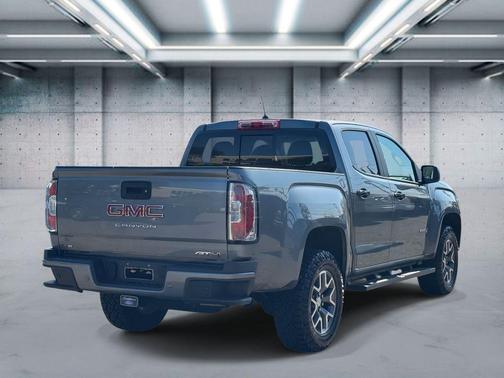 2022 GMC Canyon AT4