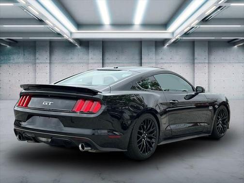 2017 Ford Mustang GT Premium