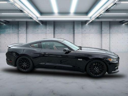 2017 Ford Mustang GT Premium