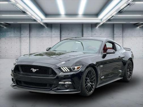 2017 Ford Mustang GT Premium