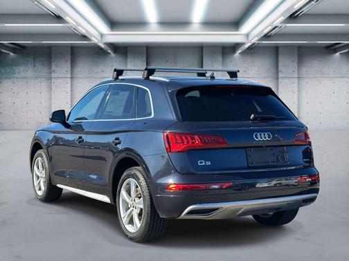 2020 Audi Q5 45 Premium Plus