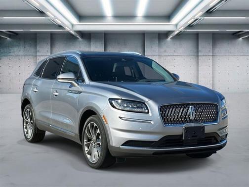 Silver Radiance Metallic Clearcoat 2022 Lincoln Nautilus Reserve