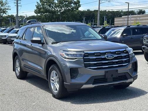 Carbonized Gray Metallic 2026 Ford Explorer Active