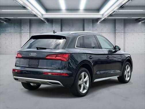 2020 Audi Q5 45 Premium