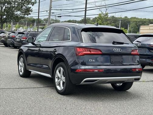 2020 Audi Q5 45 Premium