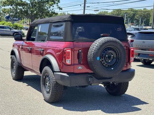 Ruby Red Metallic Tinted Clearcoat 2026 Ford Bronco Big Bend