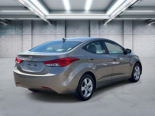 Desert Bronze 2013 Hyundai ELANTRA GLS