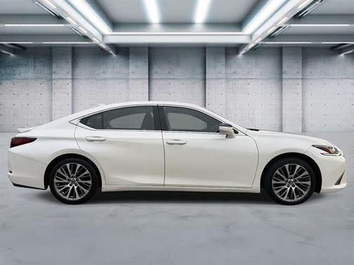 Eminent White Pearl 2021 Lexus ES 350 Base