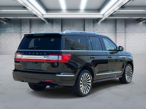 Infinite Black 2021 Lincoln Navigator Reserve
