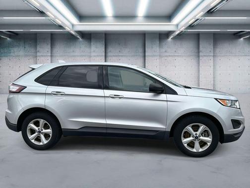 2018 Ford Edge SE