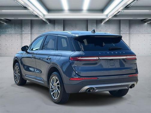 Elite Blue 2022 Lincoln Corsair Standard