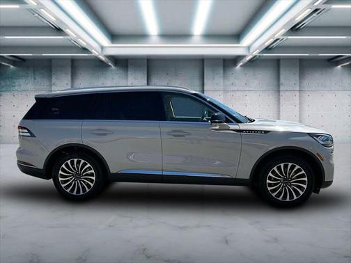 2023 Lincoln Aviator Reserve AWD