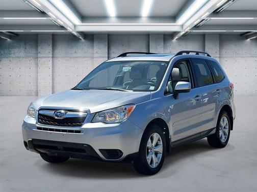 Ice Silver Metallic 2016 Subaru Forester 2.5i Premium