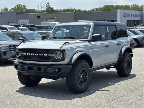 Avalanche Gray 2026 Ford Bronco Big Bend