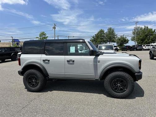 Avalanche Gray 2026 Ford Bronco Big Bend