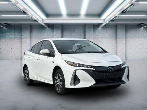 2021 Toyota Prius Prime LE