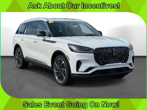 Pristine White Metallic Tri-Coat 2026 Lincoln Aviator Reserve AWD