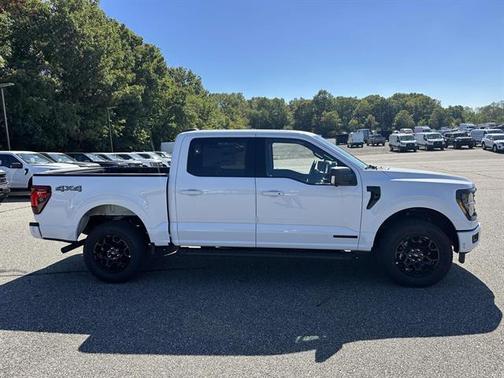 Oxford White 2026 Ford F-150 XLT