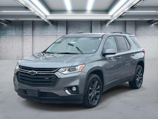 Satin Steel Metallic 2019 Chevrolet Traverse RS