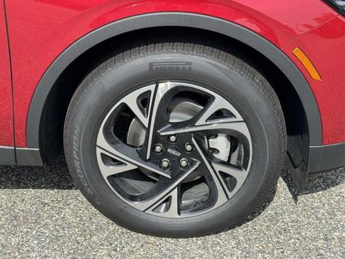 Red Carpet Metallic Tinted Clearcoat 2026 Lincoln Nautilus Premiere