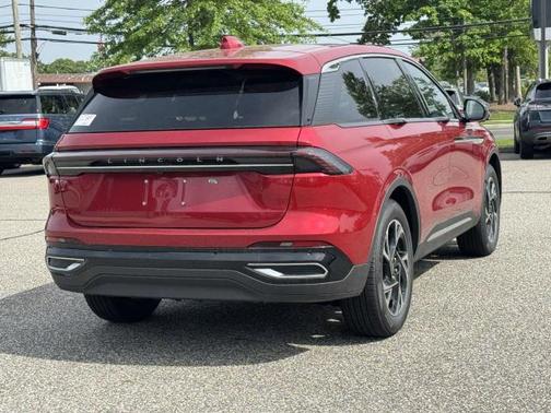 Red Carpet Metallic Tinted Clearcoat 2026 Lincoln Nautilus Premiere