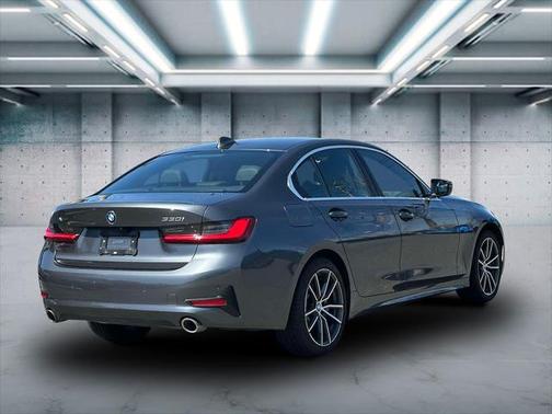 2019 BMW 330 xDrive