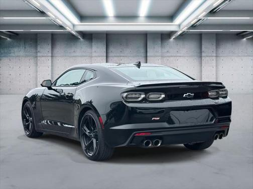 2022 Chevrolet Camaro RWD Coupe LT1