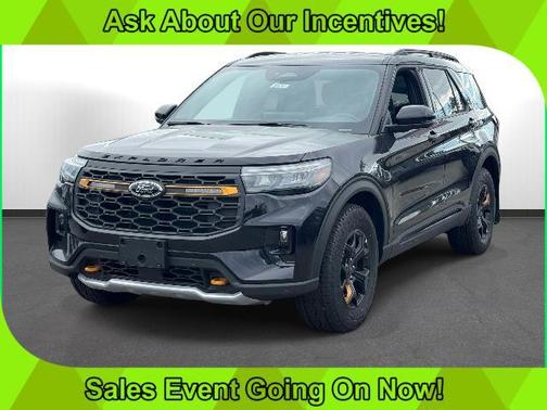Agate Black Metallic 2026 Ford Explorer Tremor