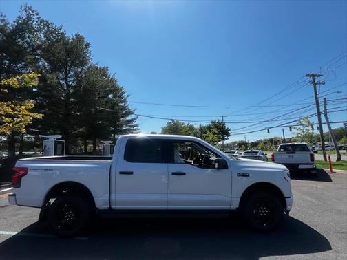 2025 Ford F-150 Lightning XLT